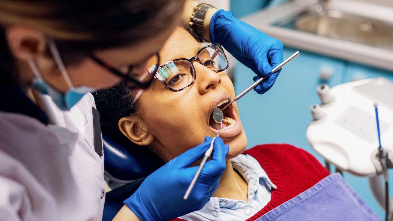 Bright Smiles Start with Regular Check-ups!