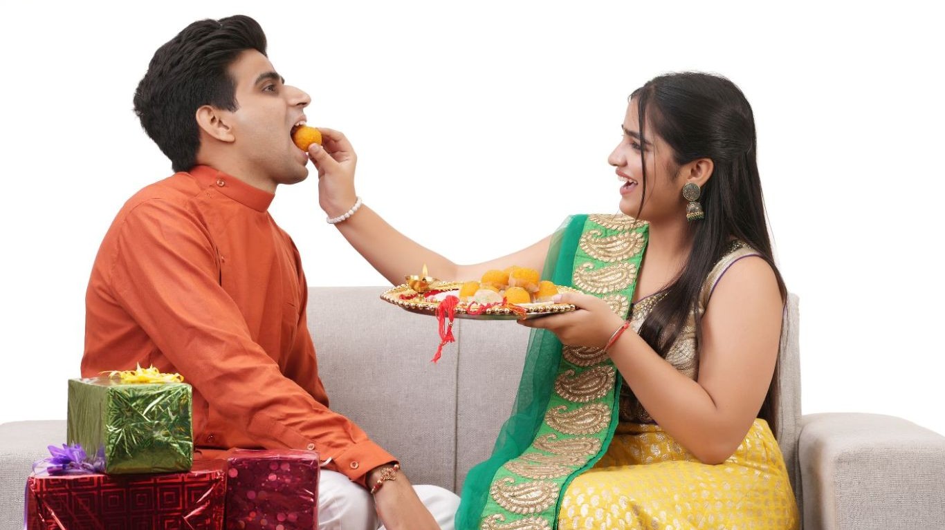 Raksha Bandhan Sweet Treats: Enjoy Without Damaging Your Teeth