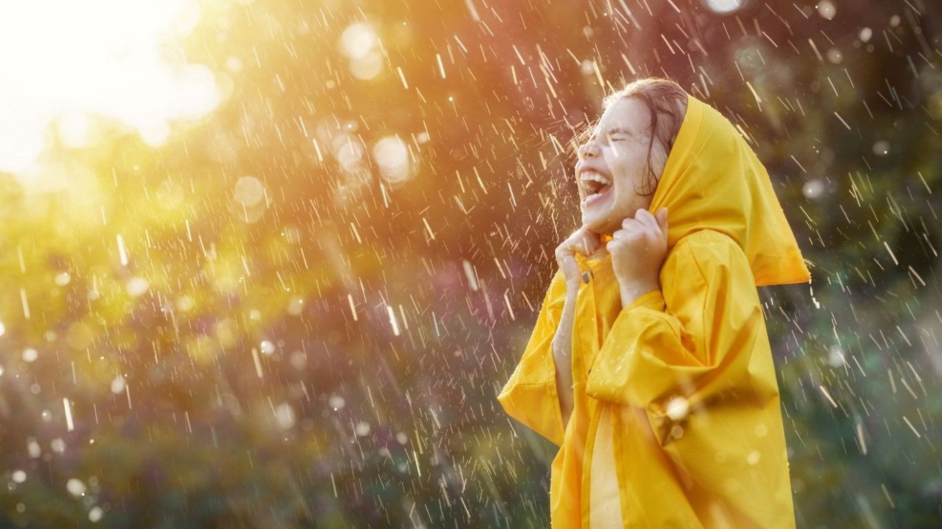 Why Dental Infections Seem More Common During the Monsoon